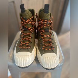 Like NEW! - Converse Custom Chuck Taylor